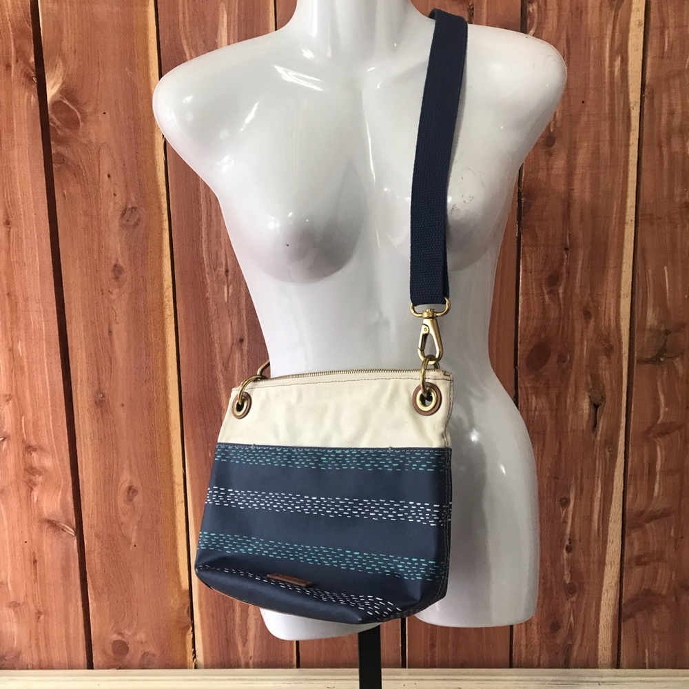 Fossil crossbody purse!